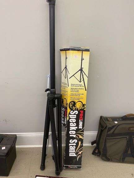 TRIPODS AND SPEAKER STAND image