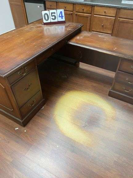 L-SHAPED DESK - 60 BY 74 image