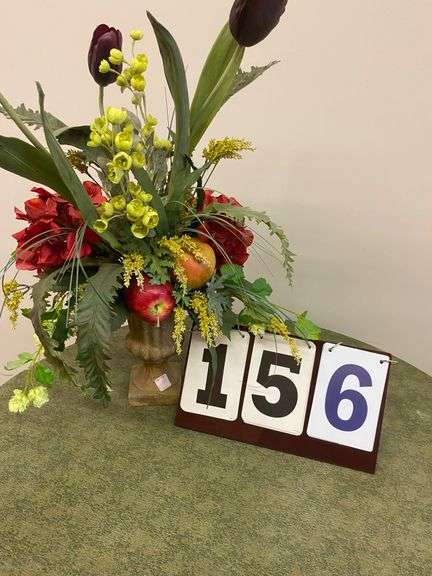 HEAVY STONE APPLE CENTERPIECE image