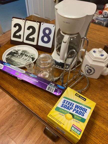 MR. COFFEE AND MISC. KITCHEN ITEMS image
