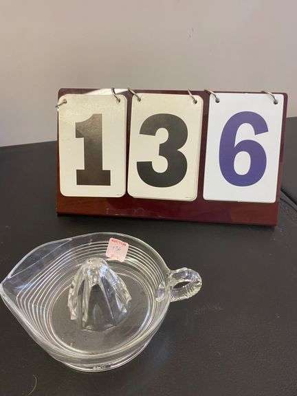 CLEAR JUICER image