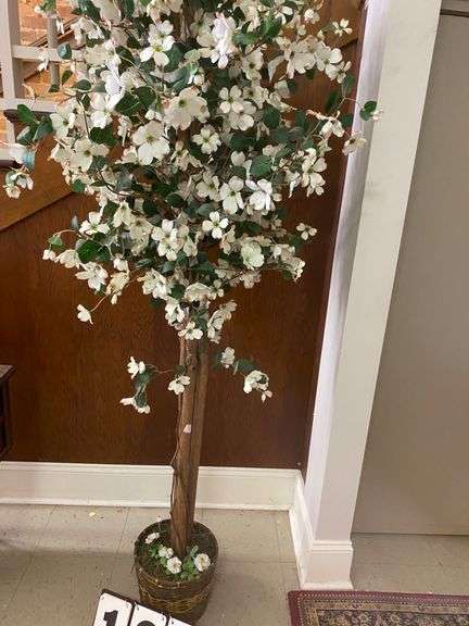 6 FT. ARTIFICIAL ENGLISH DOGWOOD BUSH image