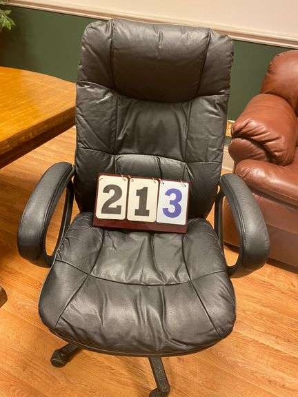 BLACK ADJUSTABLE LEATHER CHAIR image