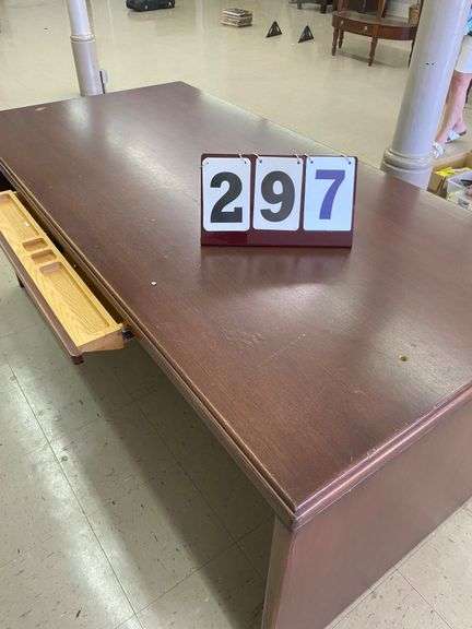 DESK - 3' BY 6' BY 30"