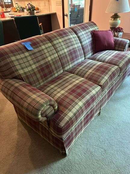 Sofa (Clayton Marcus), 7'