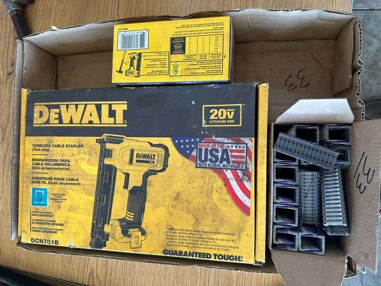 Dewalt 20V Cable Stapler image