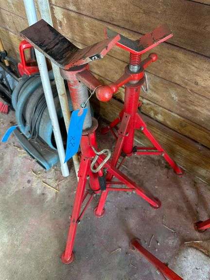 (2) Pipe Stands image