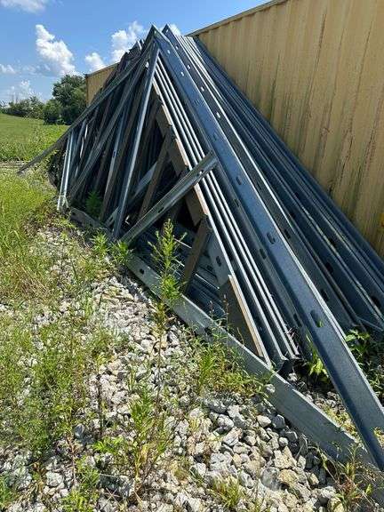 (21) 30' Galv. Steel Trusses image