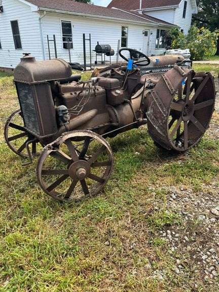 1924 Fordson Project Tractor and Parts image