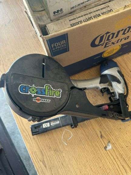 Crossfire Button Nailer Model TCS6832 image