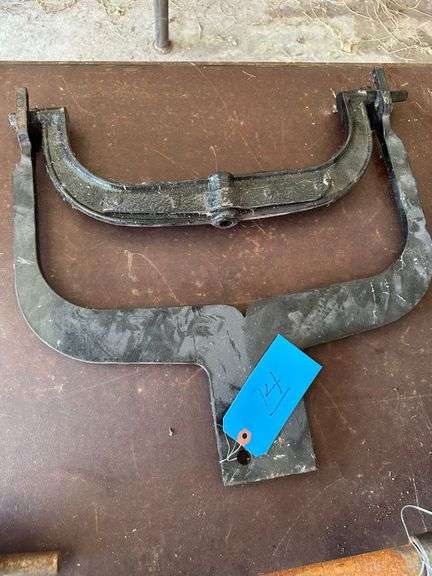 Dinner Bell Yoke image