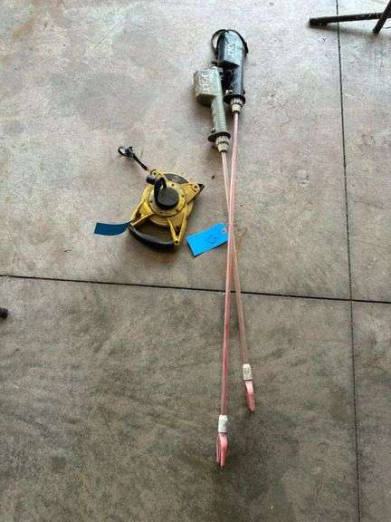 Tape Measure, Hot Shots image