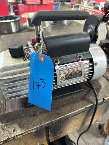 3 CFM Two- Stage Vacuum Pump image