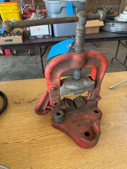 Rigid Pipe Vise image