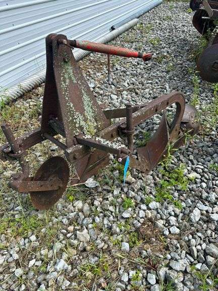 3 pt., 2x Plow image