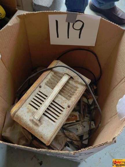 Schauer Battery Charger image