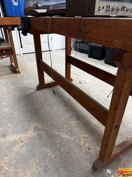 Woodworking Table with Vise