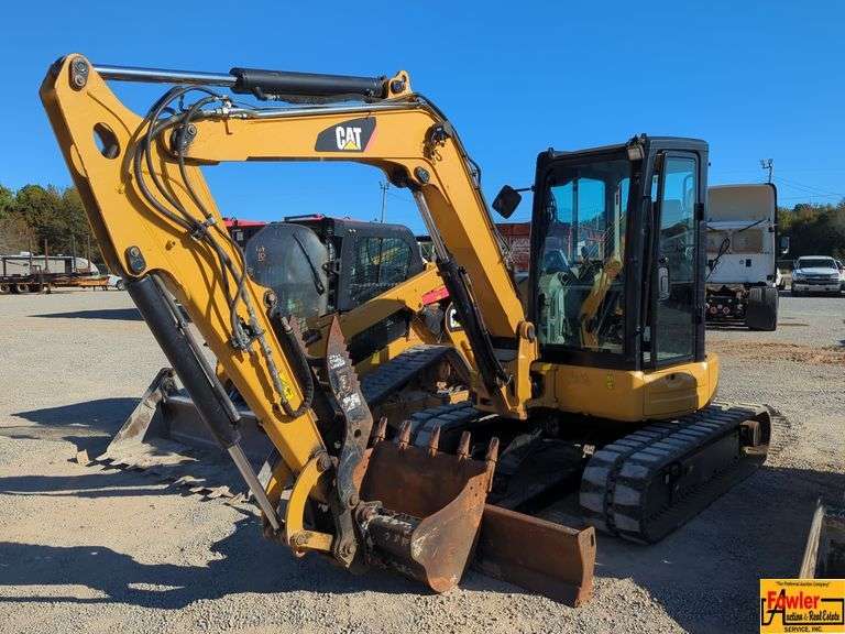 Caterpillar 305.5E2 CR Mini Excavator; S# CAT3055EHCR501901