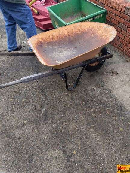 Wheelbarrow image
