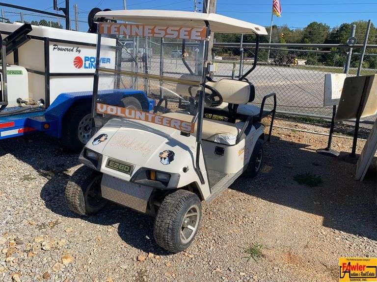 E-Z-GO Golf Cart With Charger. See video.