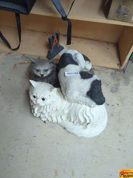 2 Cats and 1 Dog Figurine image