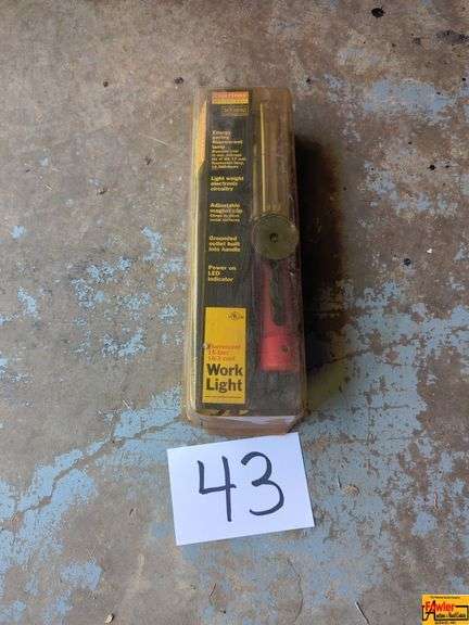 Craftsman Fluorescent Work Light image