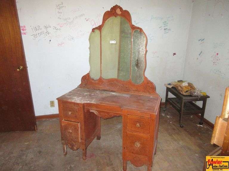 Vintage Vanity Dresser image