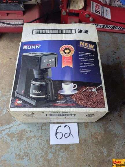 BUNN 10-Cup Coffee Maker image