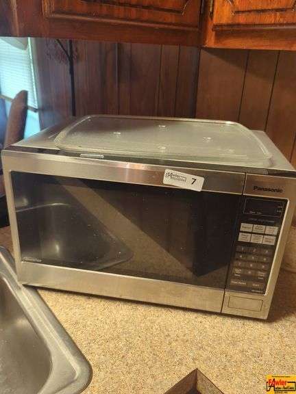 Panasonic Microwave Oven image
