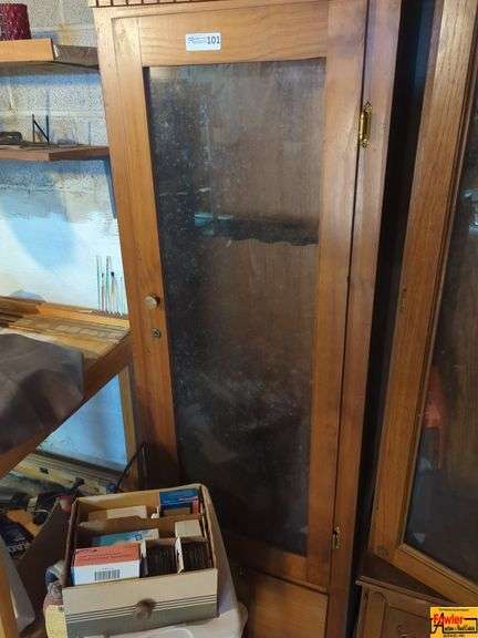 Gun Cabinet image