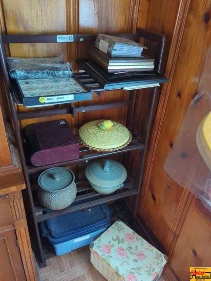 Shelf & Contents image