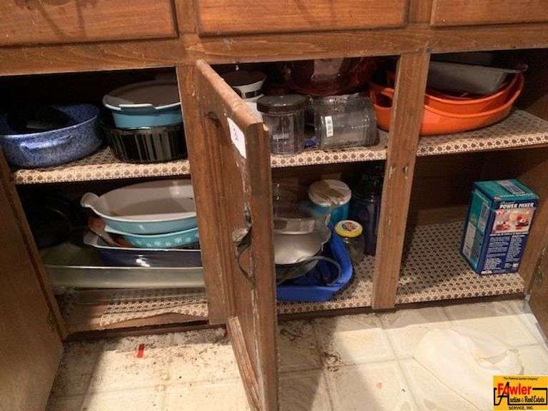 Contents of Cabinet image