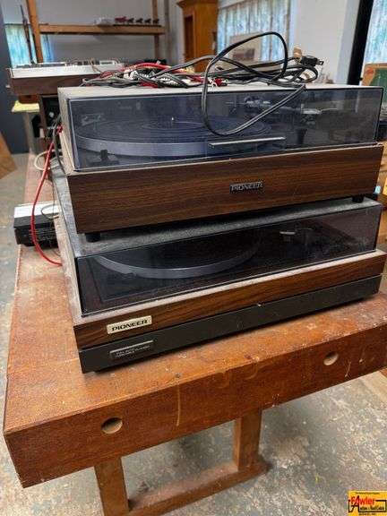 (2) Pioneer Turntables