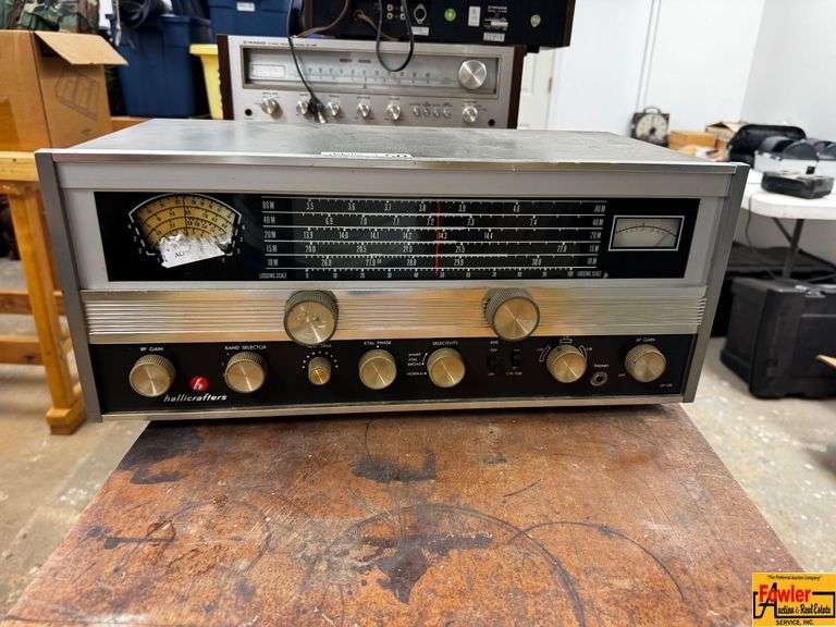 Hallicrafters Radio