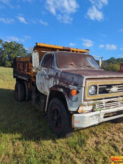 Chevrolet C70 Dump Truck image
