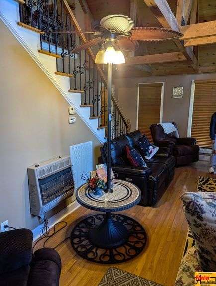 Accent Floor Lamp/Fan With Mosaic Table Top