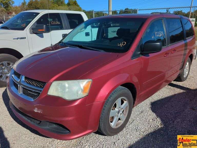 2011 Dodge Grand Caravan; 122,825 Miles; VIN 2D4RN4BR652087