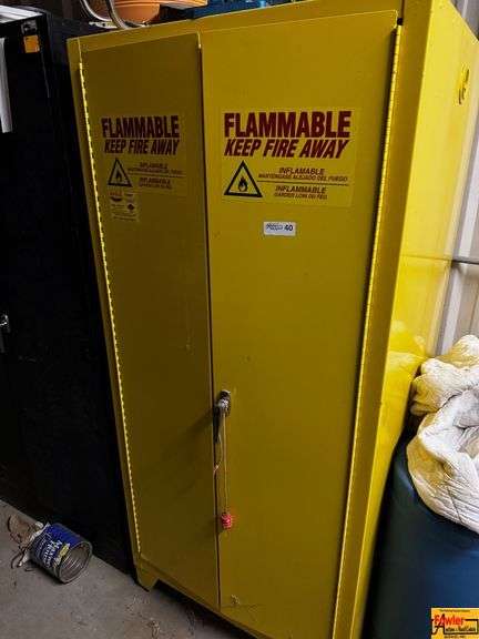 Cabinet & Contents image