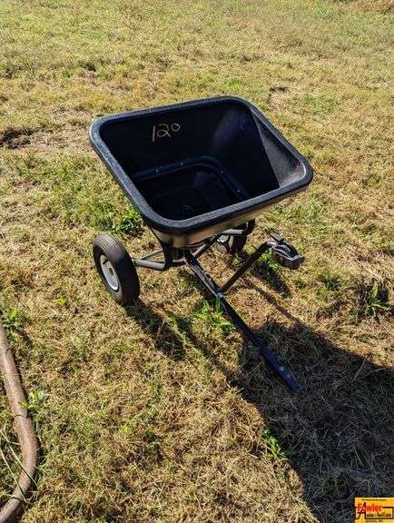 Fertilizer Spreader image