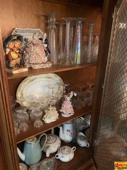 Contents of China Cabinet image