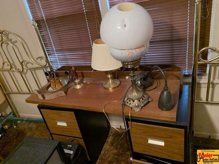 Contents of Room image