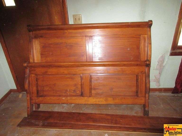 Wood Full Bed Frame With Rails image