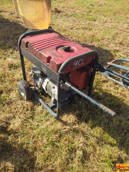 Power Boss 4500W Honda Powered Generator image
