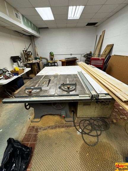 Baxter D. Whitney & Son Table Saw; No. 77; 3 Phase image