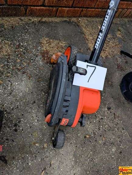 Black & Decker Edge Hog Landscape Edger image