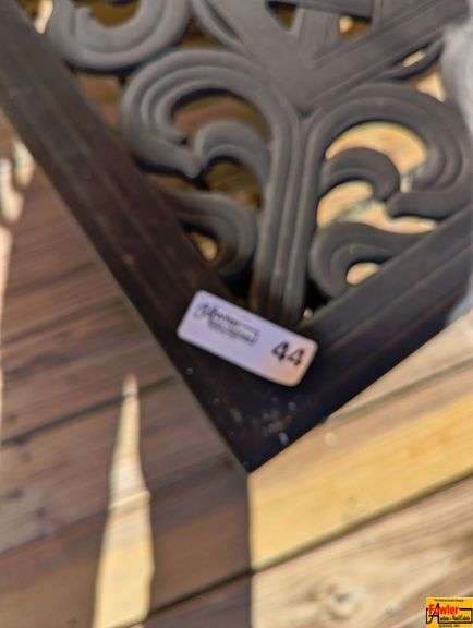 Cast Aluminum Outdoor Table