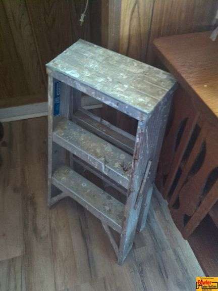 Three-Step Ladder image