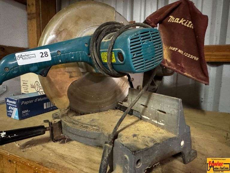 Makita Mitre Saw image