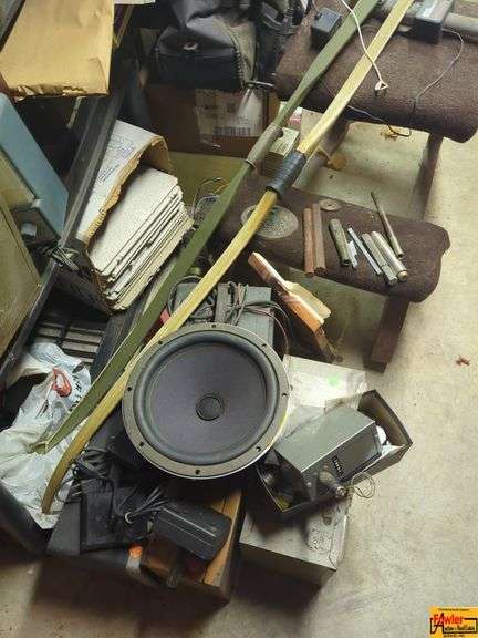 Miscellaneous Lot:  speaker, vintage radio, tools image