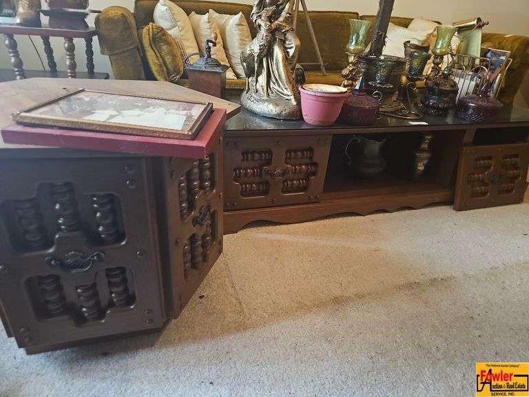 Coffee Table and Side Table Set image